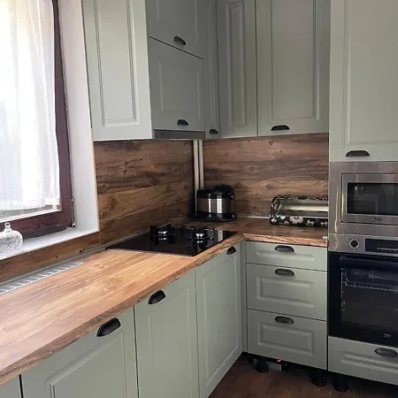 Whispering Pines Vendégház