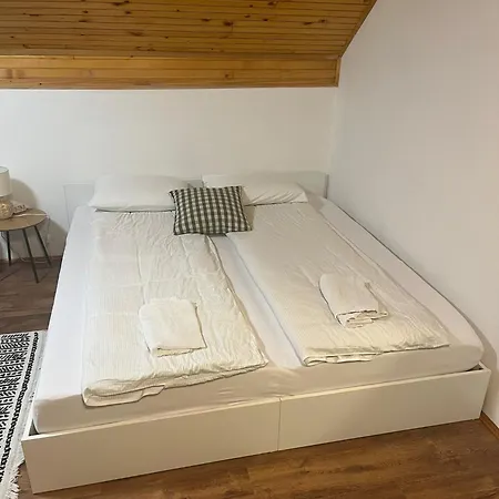 Whispering Pines 3*