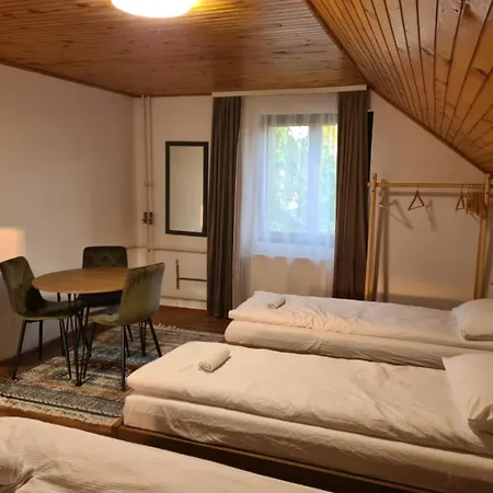 Whispering Pines Sisava