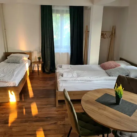 Гостевой дом Whispering Pines