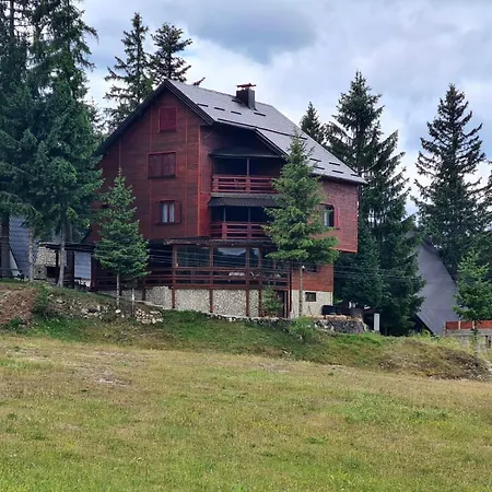 Whispering Pines Vendégház